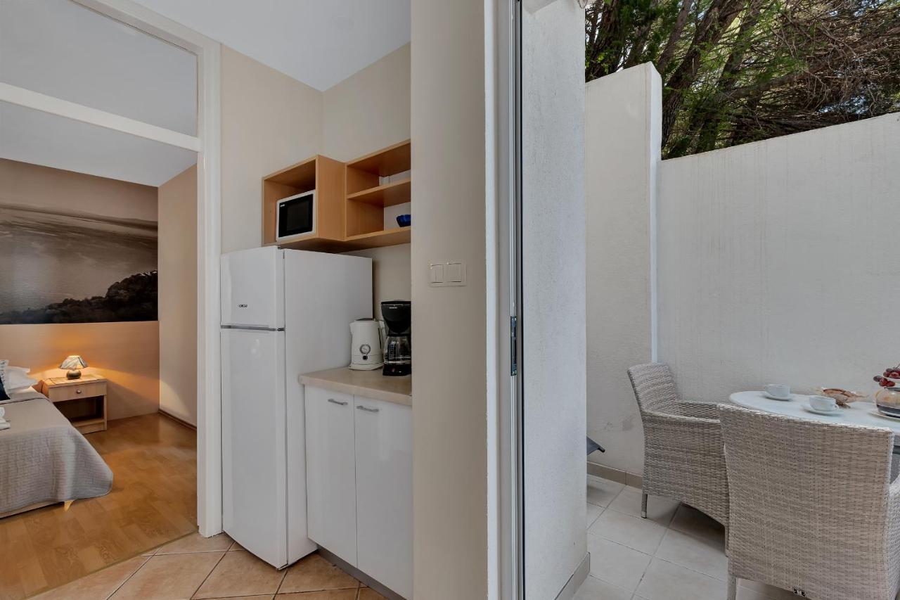 Apartments Vranjes Брела Екстериор снимка